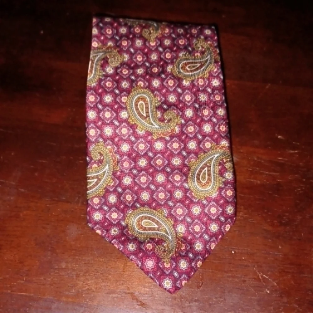 BRIAR Vintage Italian Maroon, Gold and Green Paisley Silk Tie